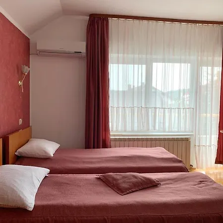 Pensiune House Comfort *